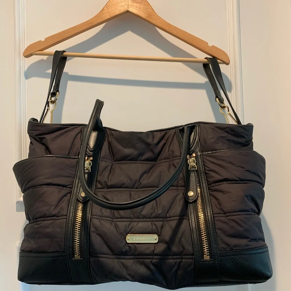 🎀 Burberry Abby Black Nylon Diaper Bag 🎀 - Picture 2 of 10